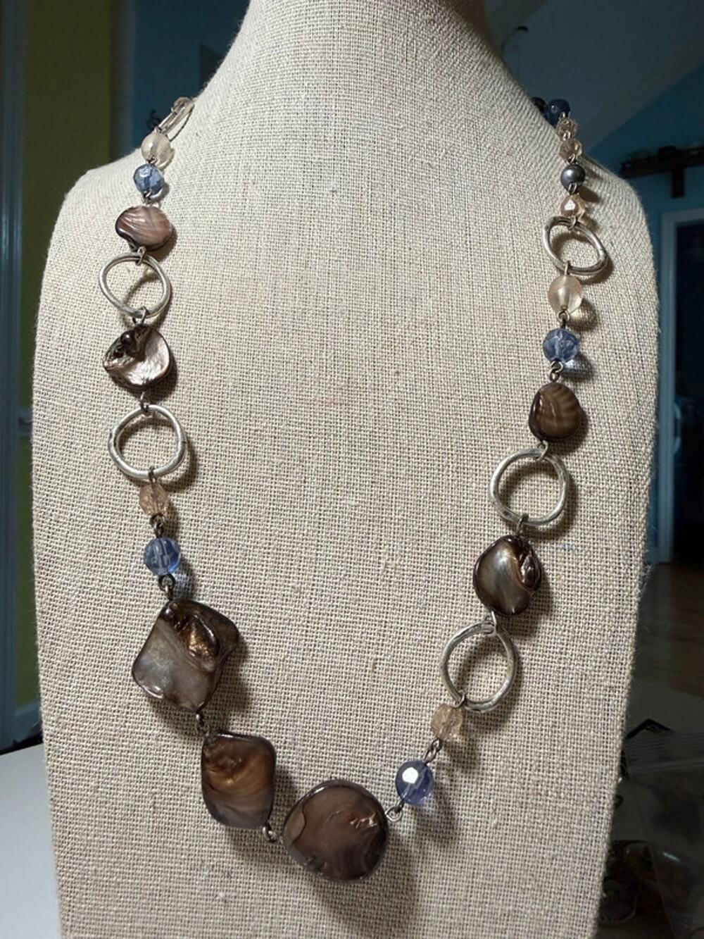 Lia Sophia necklace 21”